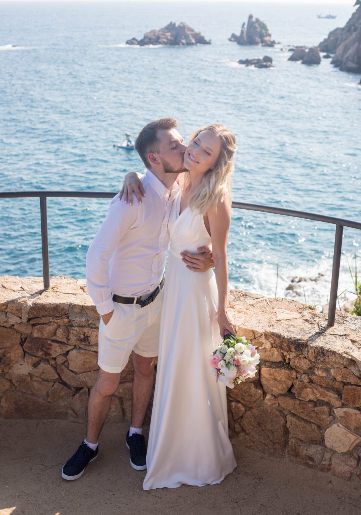 Proposal photographer Barcelona https://anaphotobarcelona.com/marriage-proposal-barcelona/