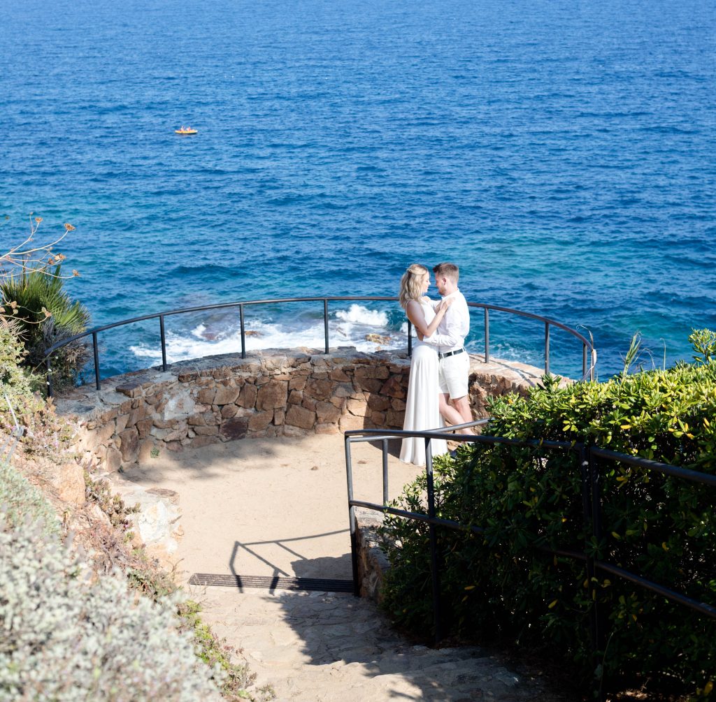 Proposal Costa Brava https://anaphotobarcelona.com/marriage-proposal-barcelona/