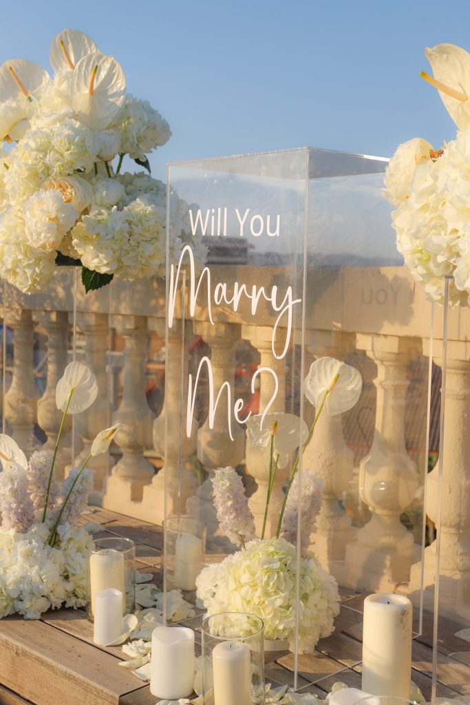 Romantic engagement decoration Barcelona